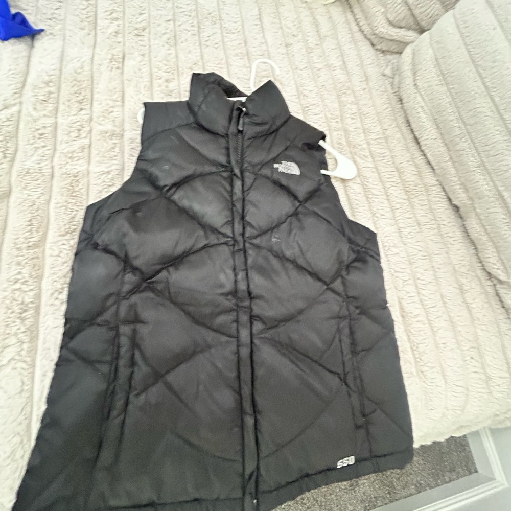 The North Face Women's Black Puffer Vest